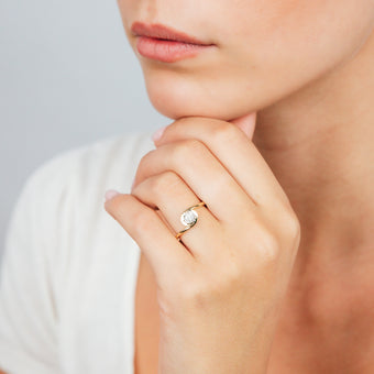 Diamond Pear Cluster Ring with 7 Round Brilliant Diamonds in 9ct Yellow Gold
