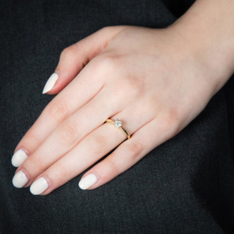 Luminesce Lab Grown Diamond Engagement Ring in 9ct Yellow Gold