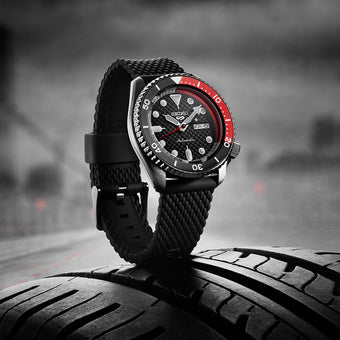 Seiko SRPJ95K Supercars Collaboration Limited Edition
