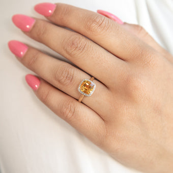 9ct Yellow Gold 2ct Citrine and Diamond Ring