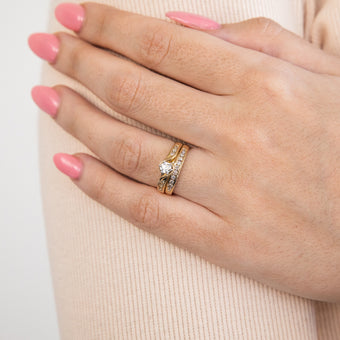 9ct Yellow Gold 2 Ring Bridal Set With 16 Diamonds Totalling 0.5 Carats