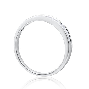 9ct White Gold 1/4 Carat Diamond Ring Set With 10 Princess Cut Diamonds