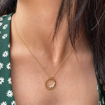 Flawless Cut 1/4 Carat Diamond Open Circle Pendant in 9ct Yellow Gold With Chain