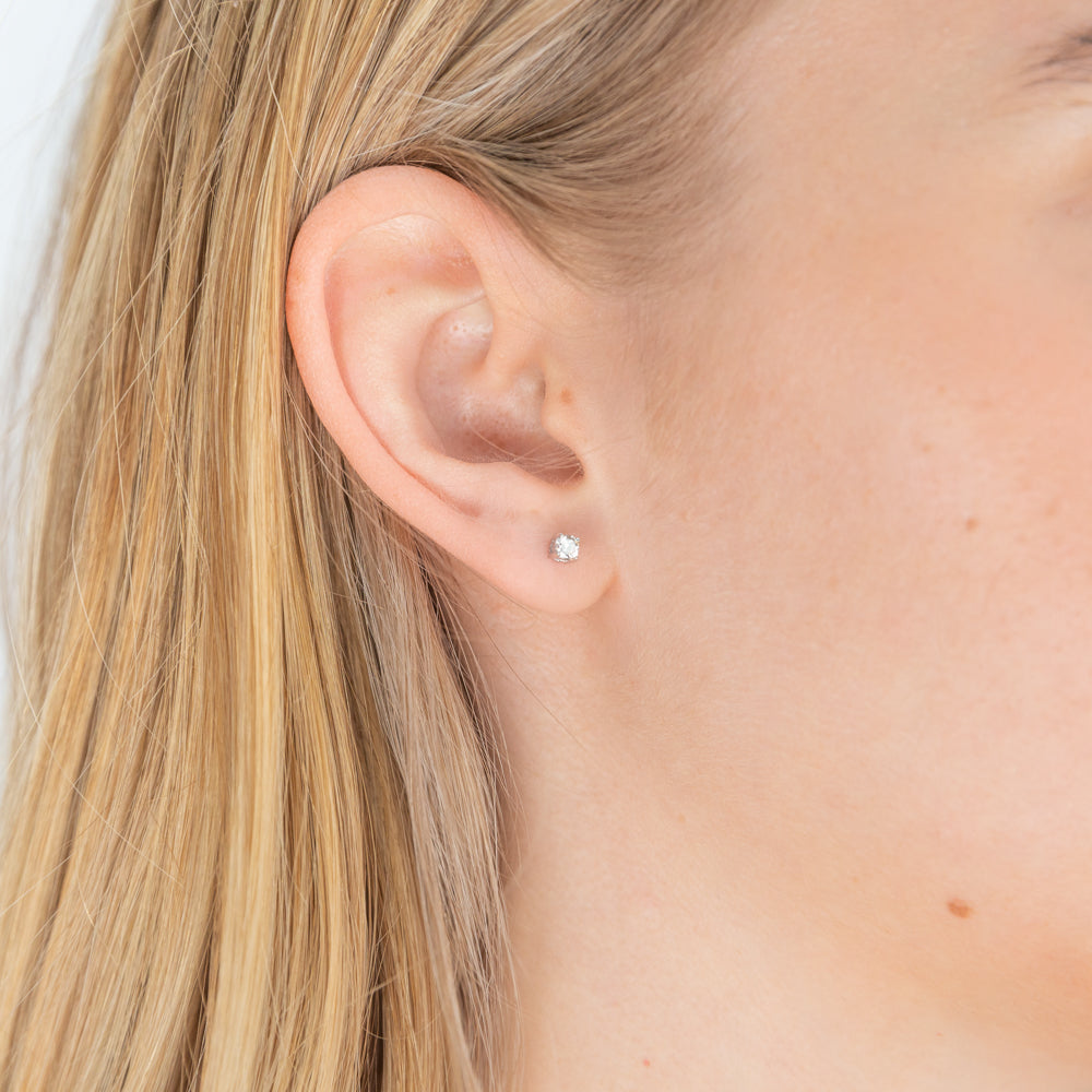 9ct White Gold  0.20 Carat Diamond Stud Earrings