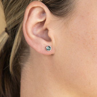 Sterling Silver 5mm Blue Swarovski Crystal Stud Earrings *colours may vary*