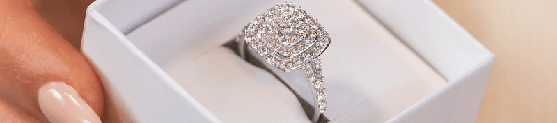 Cluster Engagement Rings