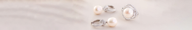 Pearl jewellery
