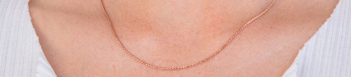 Thin rose gold necklace deals
