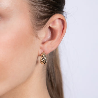 9ct Yellow Gold Ribbed Half Hoop Earrings