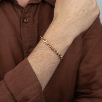 9ct Yellow Gold Elongated Belcher 21cm Bracelet