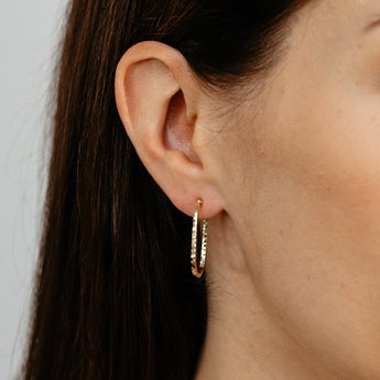 Medium Oval Hoop Earrings in 9ct Yellow Gold