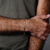 Curb 21cm Bracelet in 9ct Yellow Gold