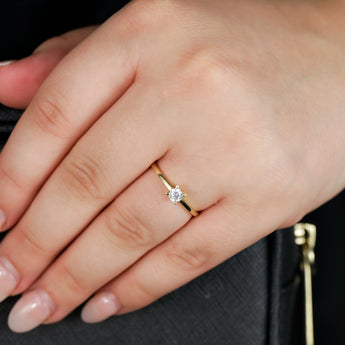 Cubic Zirconia Cocktail Ring in 9ct Yellow Gold