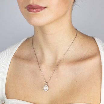 7-10mm Fresh Water Pearl Pendant & Earring Set in Sterling Silver