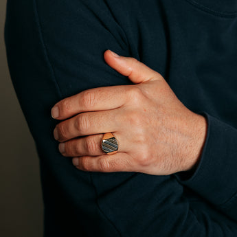 Signet Gents Ring in 9ct Yellow and White Gold