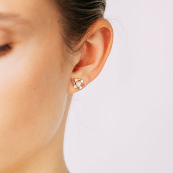 Freshwater Pearl and Cubic Zirconia Stud Earrings in 9ct Yellow Gold