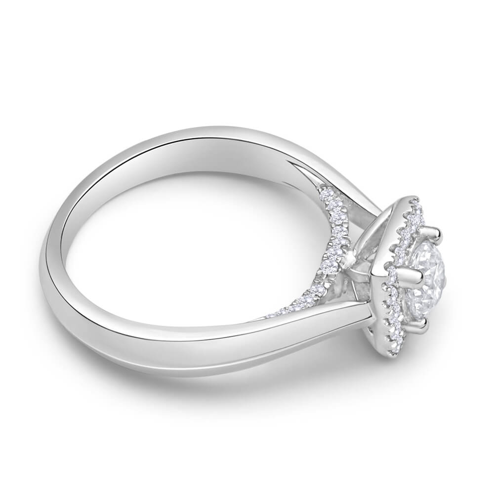18ct White Gold Ring With 0.75 Carats Of Brilliant Cut Diamonds