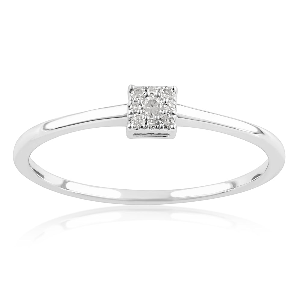 9ct Yellow Gold Diamond Ring with 9 Brilliant Cut Diamonds Grahams