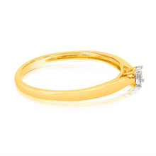 Load image into Gallery viewer, 9ct Yellow Gold Solitare Diamond Ring