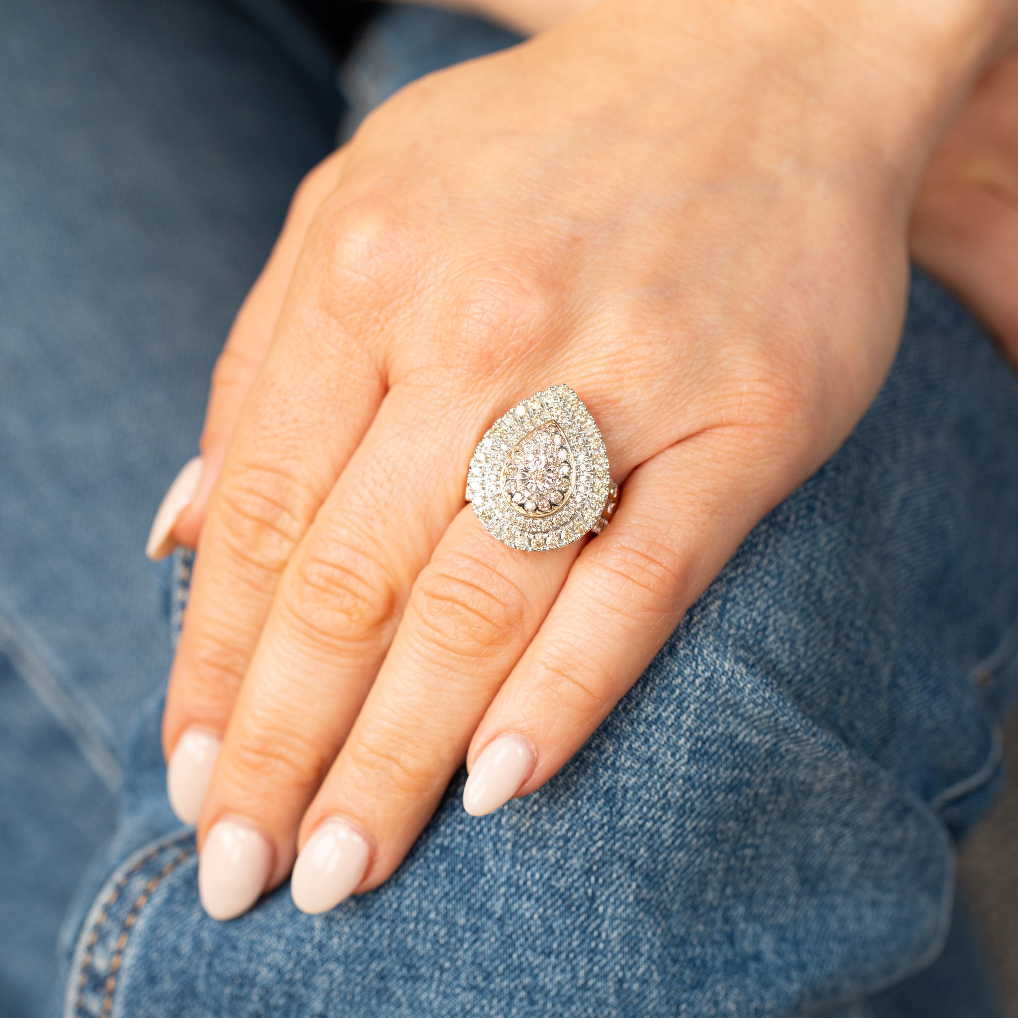 2 carat baguette clearance diamond ring