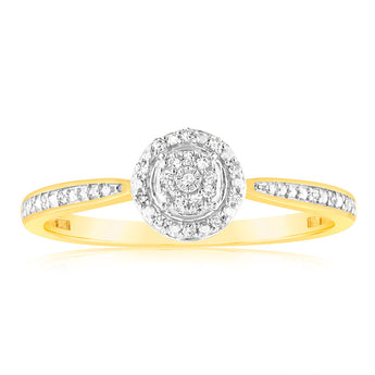 9ct Yellow Gold Ring Diamond Cluster Ring with 33 Brilliant Cut Diamond