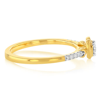Diamond Heart Promise Ring with 13 Diamonds in Gold Plated Sterling Silver