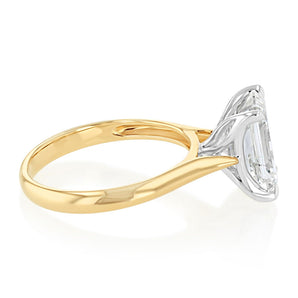 Luminesce Lab Grown 3 Carats Emerald Diamond Solitaire Ring in 9ct Yellow Gold
