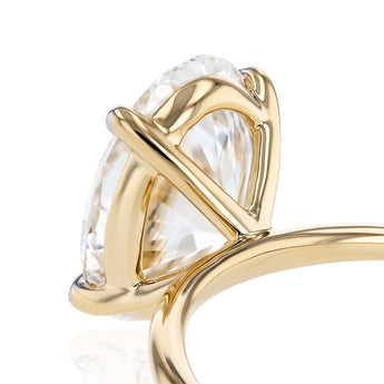 Luminesce Lab Grown 2 Carat Diamond Oval Solitaire in 9ct Yellow Gold