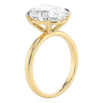Luminesce Lab Grown 5 Carat Diamond Oval Solitaire in 9ct yellow Gold