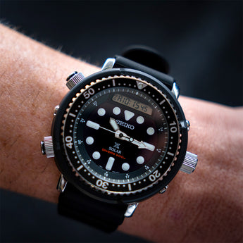 Seiko Prospex SNJ025P "Arnie" Hybrid
