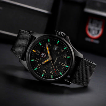 Luminox Atacama Field XL.1970.SET