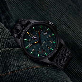 Luminox Atacama Field XL.1977