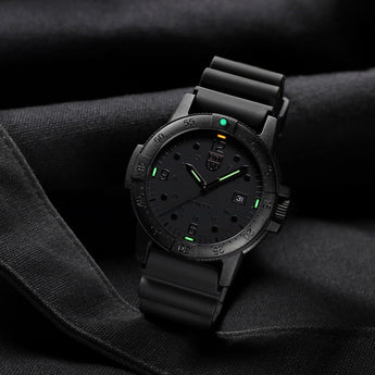 Luminox Sea Bass Carbonox X2.2001.BO