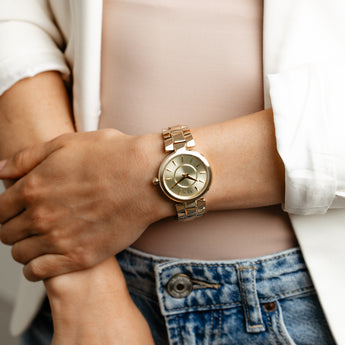 Armani Exchange Audora AX4407