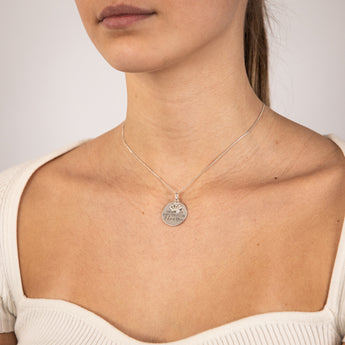 Sterling Silver Round Engraved Dad Litle Girl Pendant