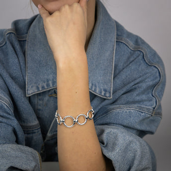 Sterling Silver Graduating Circles Link 19cm Bracelet