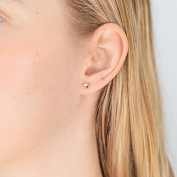 9ct Yellow Gold Small Heart Stud Earrings