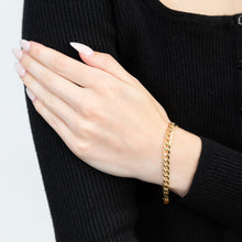 Load image into Gallery viewer, 9ct Yellow Gold Copperfilled 19cm Curb Bracelet 150Gauge