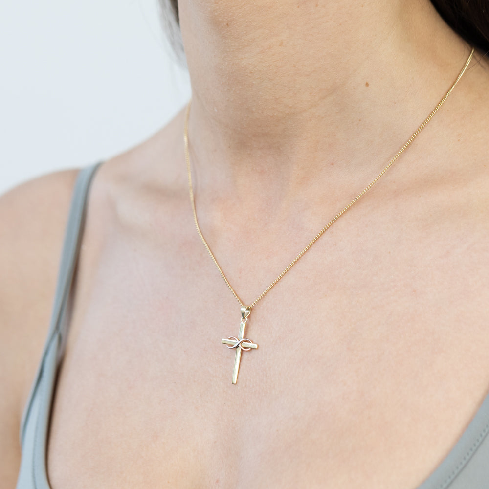9ct white gold cross pendant deals