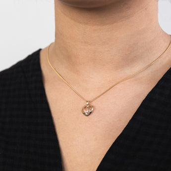 9ct Yellow Gold Zirconia Number 18 Heart Pendant