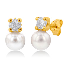 Load image into Gallery viewer, 9ct Yellow Gold Freshwater Pearl and Zirconia Studs
