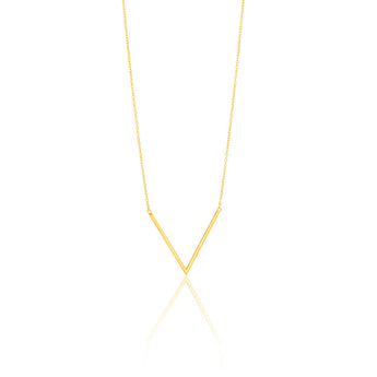 9ct Yellow Gold Silver Filled V Pendant With 45cm Chain