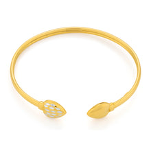 Load image into Gallery viewer, Silverfilled 9ct Yellow Gold Diamond-Cut Flex Heart Bangle