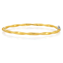 Load image into Gallery viewer, 9ct Yellow Gold Silverfilled 60mm Twist Bangle