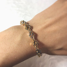 Load image into Gallery viewer, 9ct Two-Tone Gold Filled 19cm Singapore Link Bracelet