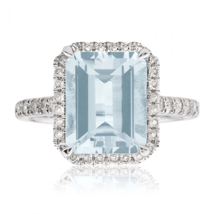 9ct White Gold 2.40ct Aquamarine and 0.36ct Diamond Ring