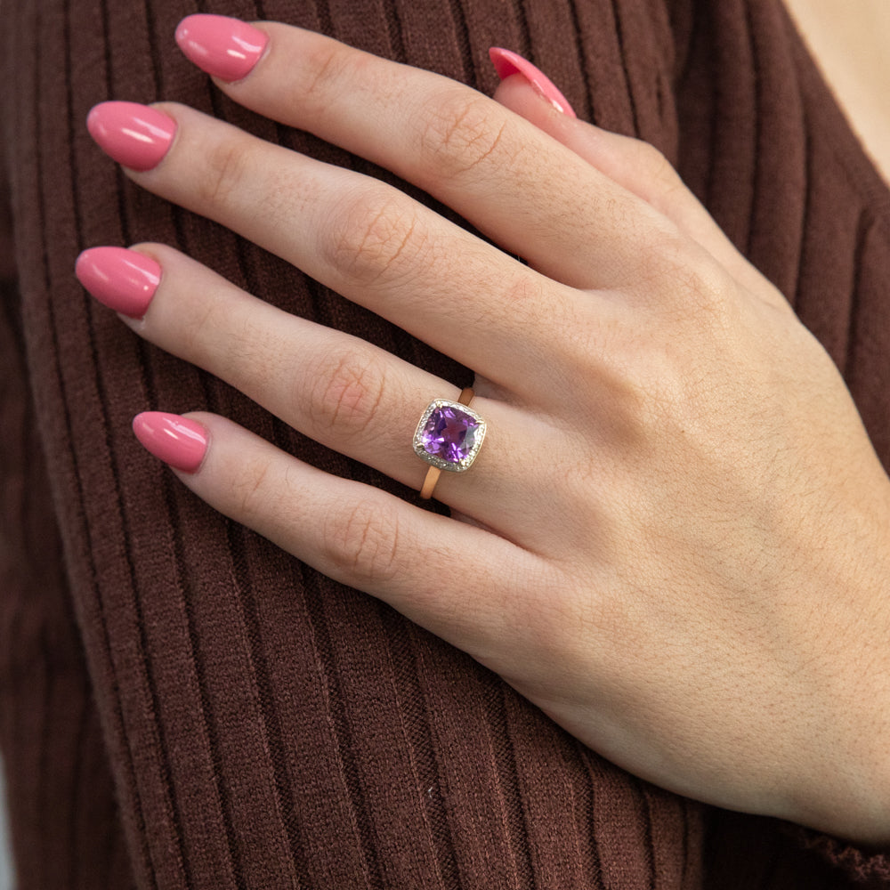 9ct Yellow Gold 8mm Amethyst Diamond Ring