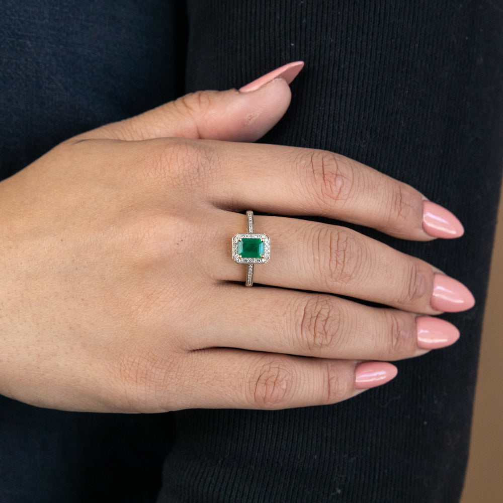 Natural emerald gold shop ring