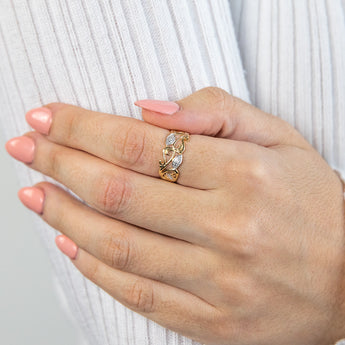 9ct Yellow Gold Stunning Bead Diamond Ring