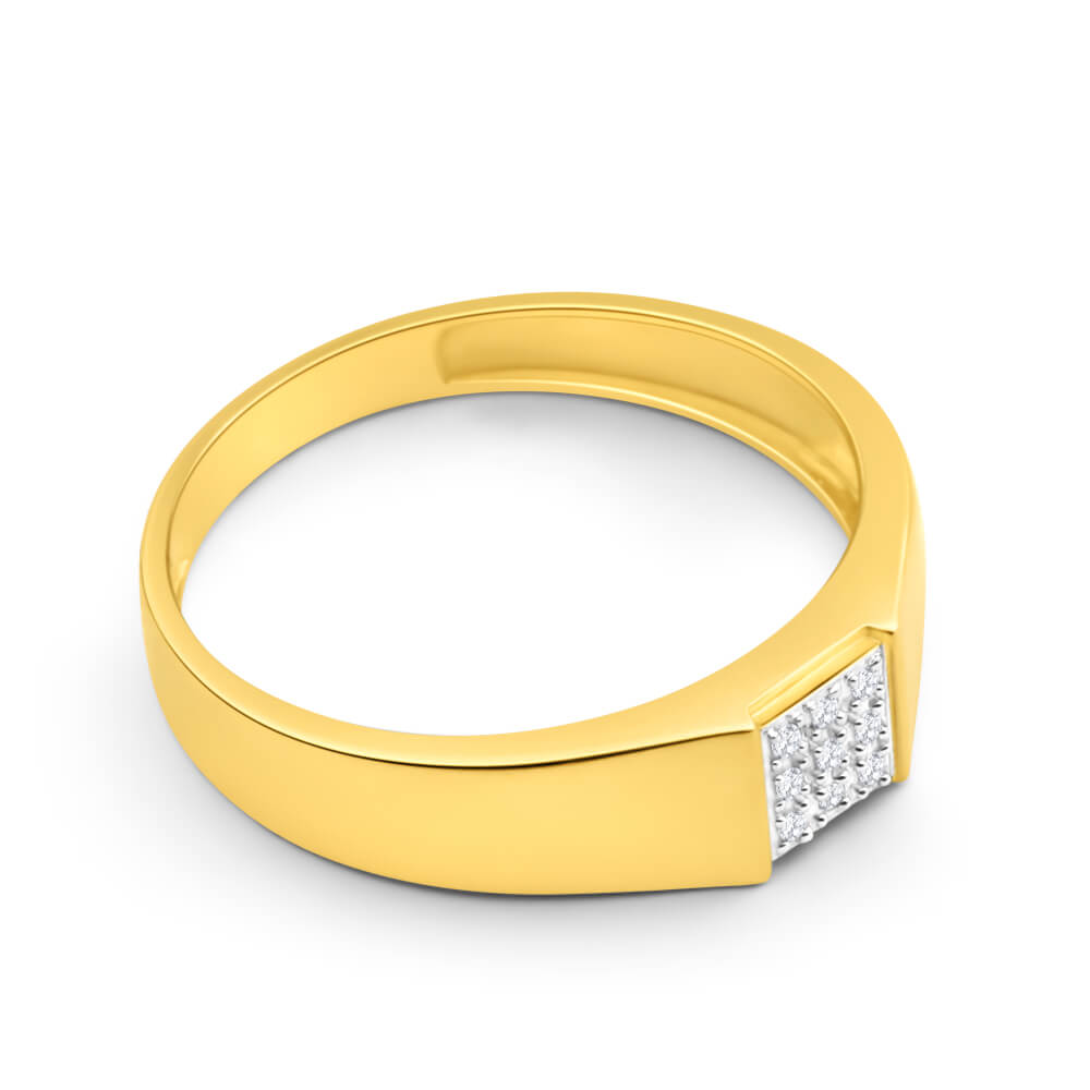 9ct Yellow Gold Diamond Ring with 9 Brilliant Cut Diamonds